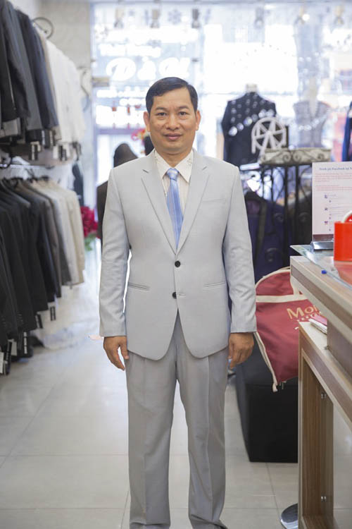 Suit Sui Gia Xám Trắng M26